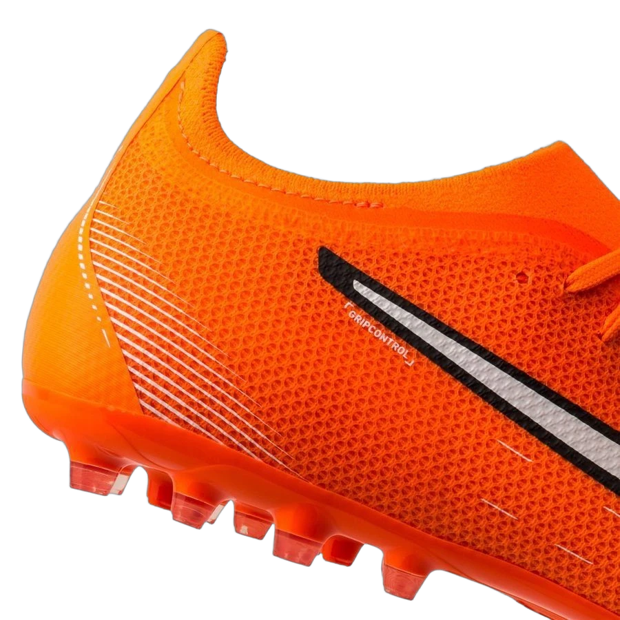 Puma ULTRA MATCH MG Fußballschuhe 107219 01